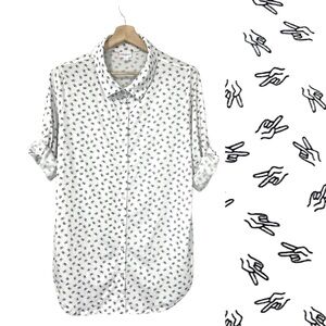 LuLaroe Valentina Peace Sign Button Up Top Size Extra Large XL 18 20